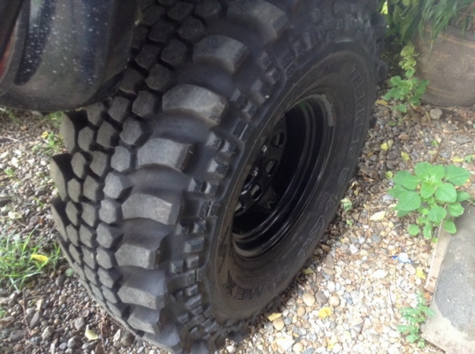 ขายยางตะขาบ 36 นิ้ว ขายยางตะขาบ 36 นิ้ว