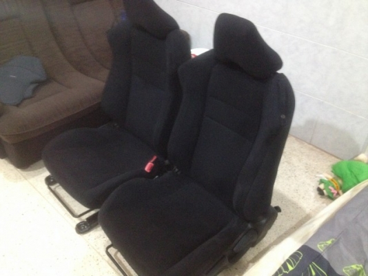 เบาะ TOYOTA FT86 ผ้าชามัวไม่มีขาดปีกแน่นสภาพสวยเก่าญี่ปุ่นแท้คู่ละ