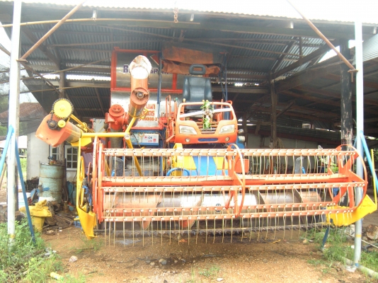 ขายรถเกี่ยวข้าว,พร้อมเทรนเลอร์ ขายรถเกี่ยวข้าว,พร้อมเทรนเลอร์