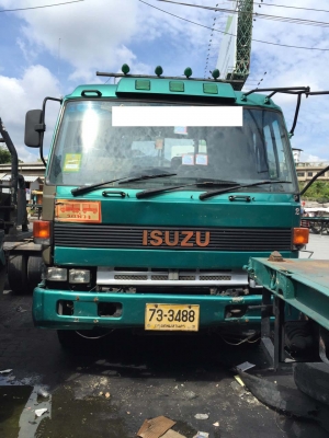 หัวลากมือสอง,Isuzu เครื่องยนต์ฮีโน่ 8 สูบ 330 แรงม้า ระบบเบรคทีฟฟี้ แอร์มีพร้อมใช้
