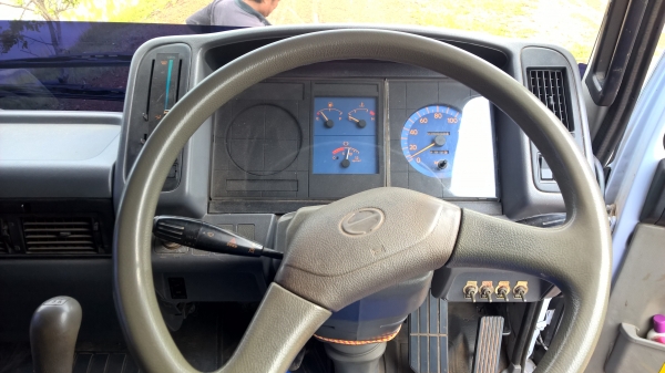 ขาย 6 ล้อกลาง HINO FC4J 140 แรงม้า ตราสมอเงิน