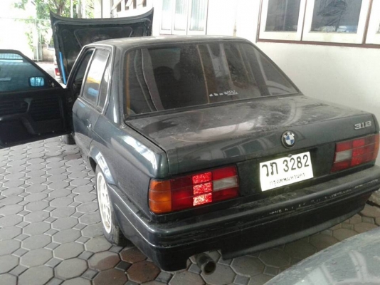 ขาย BMW  รถบ้าน   เครื่องJ1+LPG  ลงเล่มเรียบร้อย  ช่วงล่างดี