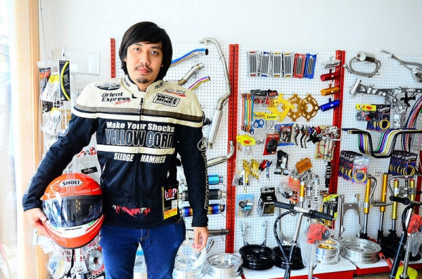 เสื้อ ออกทริป ของเข้า Yellow corn bb-2103  ยี่ห้อ JAPAN ของนำเข้า เสื้อ YELLOW CORN ของแท้ 100 \% มี7 รุ่นมี M L LL XXLเสื้อ ออกทริป ของเข้า Yellow corn bb-2103  ยี่ห้อ JAPAN ของนำเข้า เสื้อ YELLOW CORN ของแท้ 100 \% มี7 รุ่นมี M L LL XXL