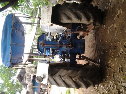 ขายรถไถ ฟอร์ดซุปเปอร์ 65แรง (ตัวป่าว) ขายรถไถ ฟอร์ดซุปเปอร์ 65แรง (ตัวป่าว)