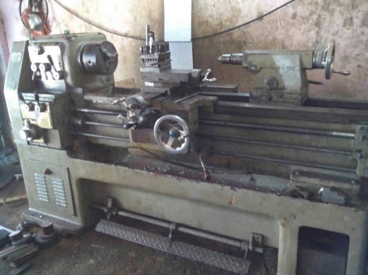 ขายกลึง6ฟุตต้าชิง3เพลาเบรคนิ้วมิลไม่เปลี่ยนสวยครับ