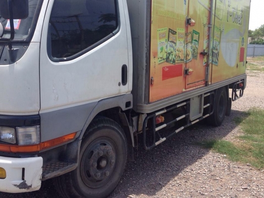 รถ6 ล้อมิตซู ปี 45(2002)