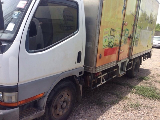 รถ6 ล้อมิตซู ปี 45(2002)