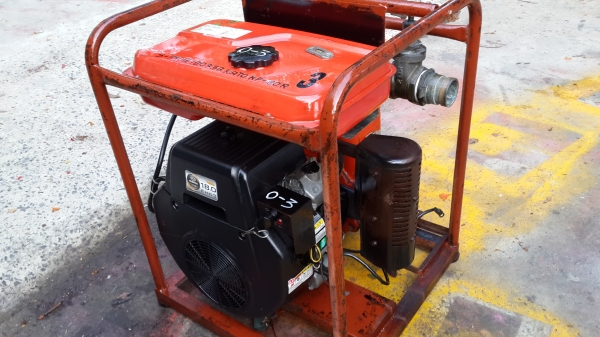 เครื่อง 2 สูบ 18 แรง ปั้มน้ำ 3 x 3  นิ้ว ตัวปั้มของ KATO รหัส O - 3