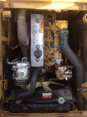 ขายด่วน. รถแบคโฮ.  Komatsu. Pc. 60. รุ่น 6. พร้อมใช้งาน