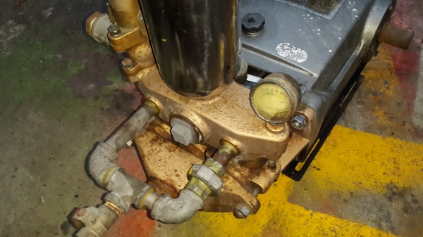 หัวปั้มอัดฉีด ใหญ่ๆๆ รหัส O - 1 หัวปั้มอัดฉีด ใหญ่ๆๆ รหัส O - 1