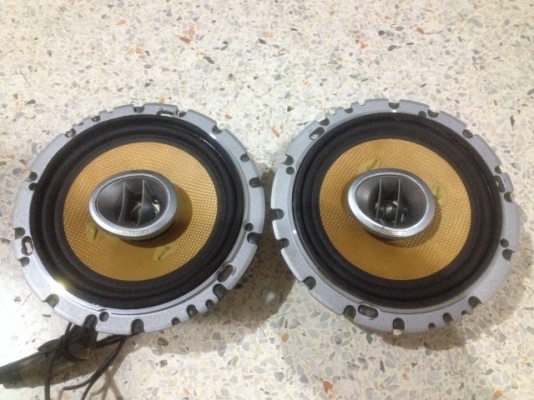 ลำโพง6นิ้ว2ทาง PIONEER ของเก่าญี่เเท้สภาพสวย