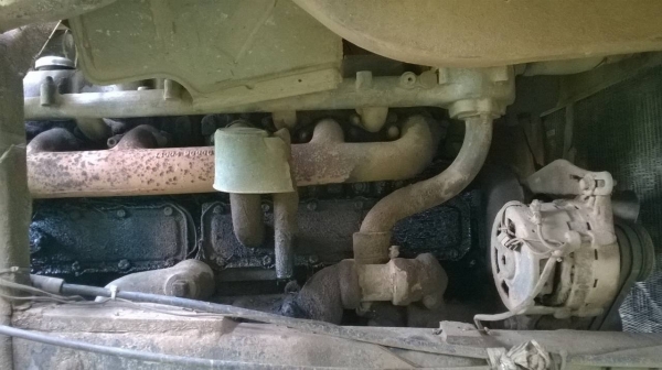 ขายเทนเลอร์เรียล 10 ล้อ 2 เพลา ไม่มีเล่มทะเบียน วางหัว JCM เครื่อง PD6 185 แรงม้า คัสซีมีปะบ้าง เบรคลมดัน พาวเวอร์ ราคาต่อรองได้ครับ