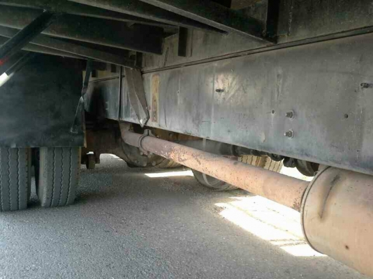 สิบล้อเครน 5. ตัน.   7.2 เมตร.  เพลาเดียว