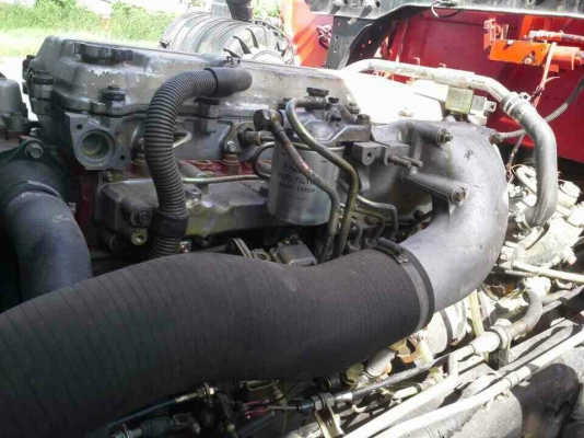 สิบล้อเครน 5. ตัน.   7.2 เมตร.  เพลาเดียว