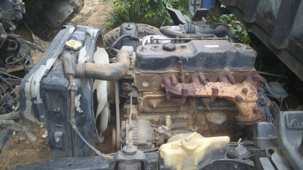 ขายรถยรรทุก 6ล้อกลาง ISUZU รุ่น NPR58L