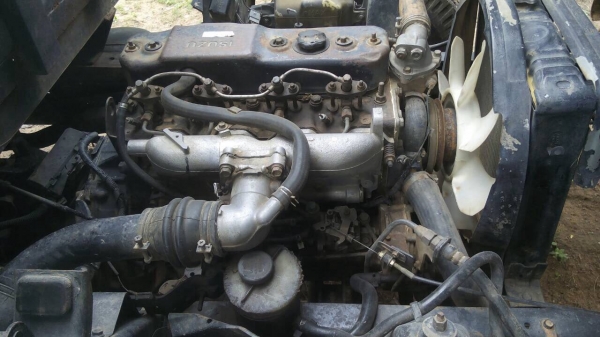 ขายรถยรรทุก 6ล้อกลาง ISUZU รุ่น NPR58L