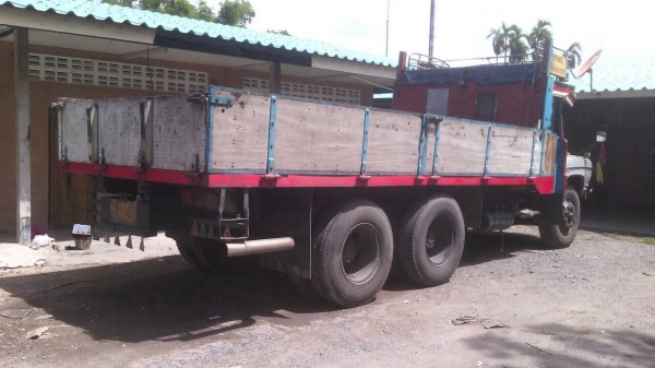 ขาย 10 ล้อหัวยาว เพลาเดียวช่วงล่าง FUSO เครื่อง 6BG1 175 แรงม้าปั้มลม คัสซีสวย เบรคทิฟฟี่ ทะเบียนพร้อมโอนครับ ขาย 10 ล้อหัวยาว เพลาเดียวช่วงล่าง FUSO เครื่อง 6BG1 175 แรงม้าปั้มลม คัสซีสวย เบรคทิฟฟี่ ทะเบียนพร้อมโอนครับ