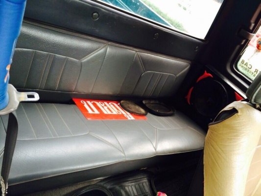 ขายถูกรถ masda b2500 เครื่องอีซูซุมังกร ปี97 พวงมาลัยเพาเวอร์ แอร์เย็น ติดต่อ 081-3216287