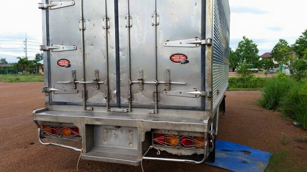 ขายตู้เปียกสแตนเลส ยาว6เมตร ใส่10ล้อ