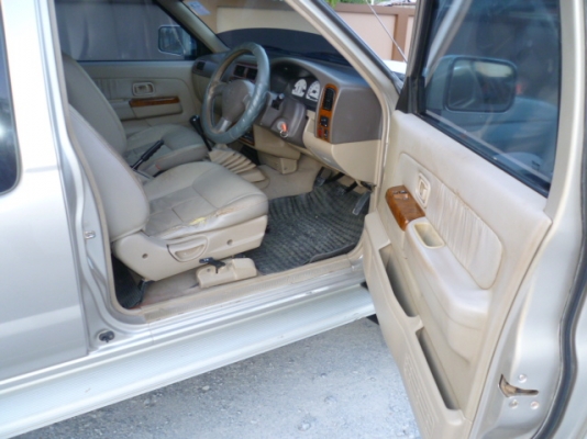 นิสสัน ฟรอนเทรีย แค๊ป 4WD เครื่อง 2500 อินเตอร์ เทอโบ แท้ๆ ปี 2001 นิสสัน ฟรอนเทรีย แค๊ป 4WD เครื่อง 2500 อินเตอร์ เทอโบ แท้ๆ ปี 2001