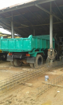 6 ล้อดั๊มใหญ่