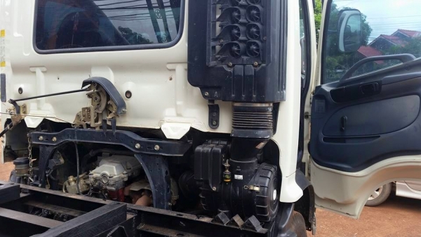 ขายรถ6ล้อดั้ม150แรงตัวใหม่ JO5C