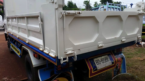 ขายรถ6ล้อดั้ม150แรงตัวใหม่ JO5C