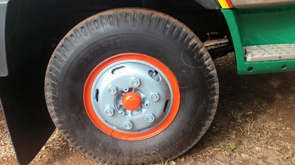 ขายรถ6ล้อ HINO 195แรง