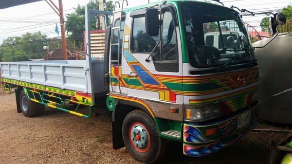 ขายรถ6ล้อ HINO 195แรง