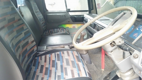 ขายรถ6ล้อ HINO 195แรง