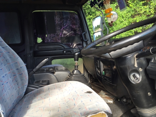 รายละเอียด..หัวลากมือสอง/Isuzu Deca 320 แรง ปี 50 เปลี่ยนหัวนอก/ยางอ่อน4เส้น  (รถวิ่งงานอยู่).