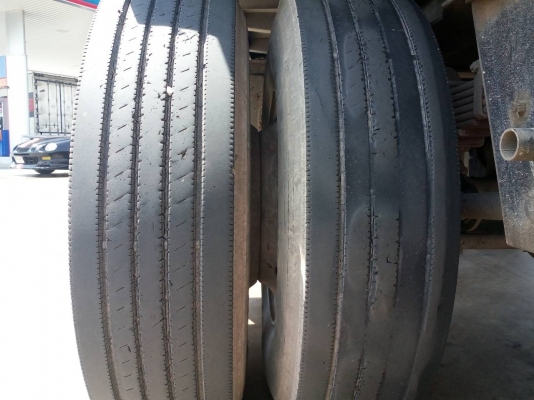 สิบล้อพ่วง อีซูซุ FVZ300ปี54แม่ดั้ม+ลูกปี55ดั้ม3คานยัดลงเลีมแล้ว สภาพดีสวยพร้อมวิ่งงาน เล่มทะเบียนพร้อมโอน