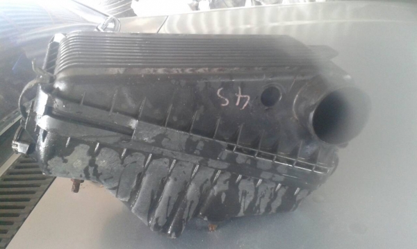 หม้อกรองอากาศรถโตโยต้า 4S สภาพดี สวย ราคาถูก พร้อมใช้งาน สนใจติดต่อได้ครับ