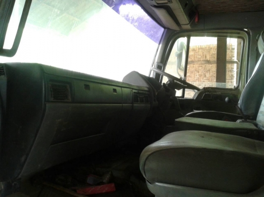 ้HINO FM3H ขายไปแพร่  700,000  บาทคะ