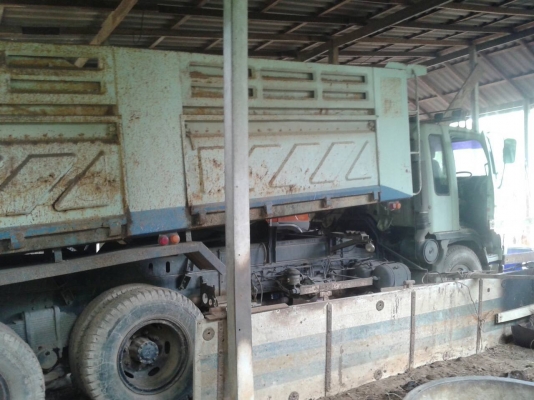 ้HINO FM3H ขายไปแพร่  700,000  บาทคะ