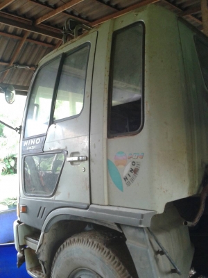 ้HINO FM3H ขายไปแพร่  700,000  บาทคะ