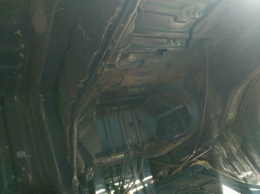 หกลัอ HiNO FB112 WO6D150แรง แอร์ พ.เวอร์ ช่วงยาว4.30ม สภาพดีสวยทั้งคัน ทะเบียนพร้อมโอน ราคา 268,000บ ต่อรองได้