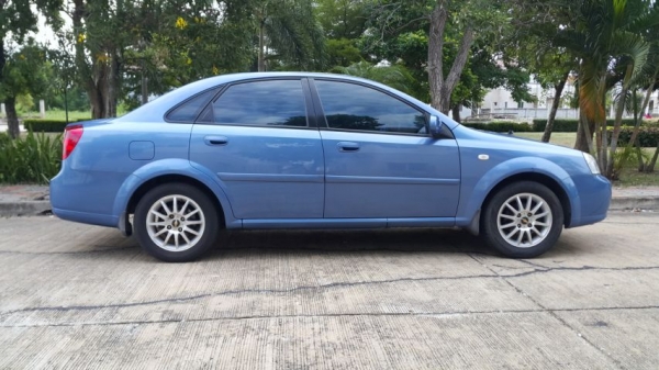 ขาย Chevlolete optra ปี 2005 ภายในสะอาด แอร์เย็น.