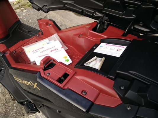 HONDA ZOOMER X รถปี2014วิ่ง3xxxโล ตัวท็อปคอมบายเบรก สวยแกะกล่องพร้อมใช้งานเดิมๆทุกจุด