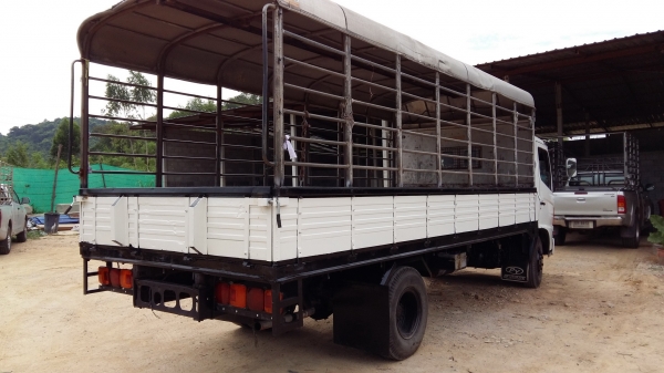 ขายด่วน ฮีโน่เมกก้า FC4J 150 แรง ยาว 5.50 เมตร ราคา 615000 บาท ต่อรองได้