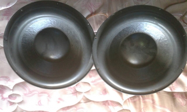 ลำโพง12นิ้วโมเเรงวอยคุ่โครงหล่อ