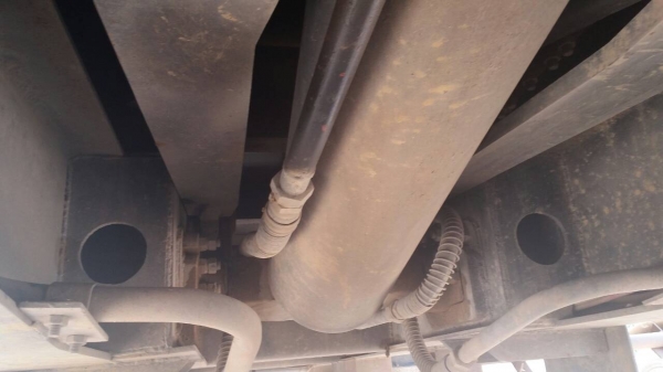 12 ล้อ อีซูซุ FXZ 23N 240แรงนางฟ้าแท้ แม่ลูก2เพาดั้ม  เล่มทะเบียนพร้อมโอน ราคา 980,000บ นะครับ แม่เดียว