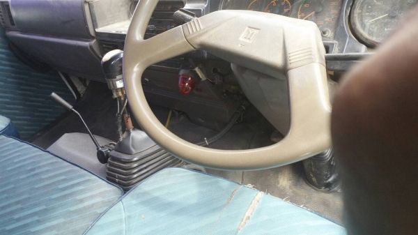 12 ล้อ อีซูซุ FXZ 23N 240แรงนางฟ้าแท้ แม่ลูก2เพาดั้ม  เล่มทะเบียนพร้อมโอน ราคา 980,000บ นะครับ แม่เดียว