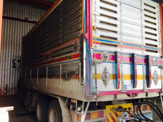 ขายรถสิบล้อ Isuzu DECA 360 คอกเกษตรดั้มเนียม อู่รวมชัย แม่ลูก ปี54รถสวยพร้อมใช้งาน ราคาต่อรองได้