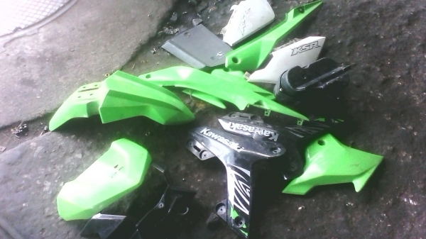 ขายชุดสีติดรถทั้งคันแท้ๆ msxและksr