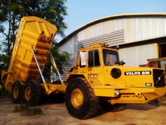 รถ6ล้อดั้มเปอร์2เพลา VOLVO861 เครื่องดีเซล 6สูบ..รถสวยมากๆกระบะบรรทุกจุประมาณ30ตัน..