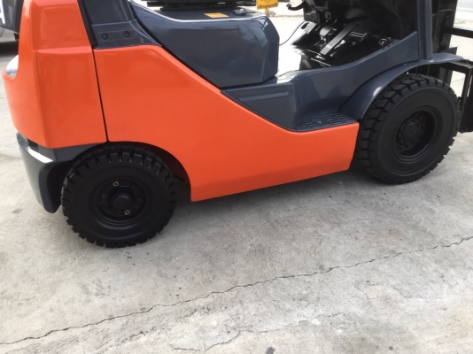 โตโยต้า รุ่น 8 เบนซิล เสา 3 เมตร ติดแก็ส ใช้น้ำมันได้ โตโยต้า รุ่น 8 เบนซิล เสา 3 เมตร ติดแก็ส ใช้น้ำมันได้