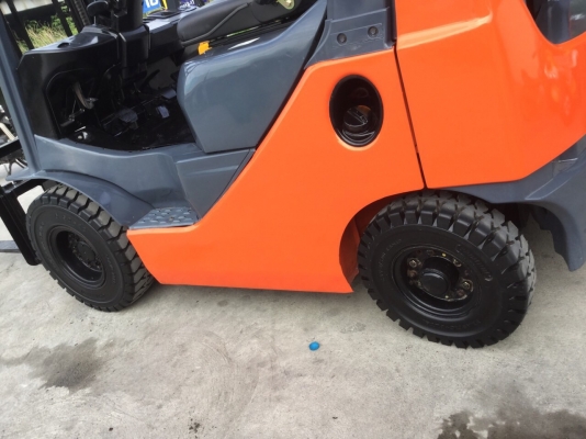 โตโยต้า รุ่น 8 เบนซิล เสา 3 เมตร ติดแก็ส ใช้น้ำมันได้ โตโยต้า รุ่น 8 เบนซิล เสา 3 เมตร ติดแก็ส ใช้น้ำมันได้