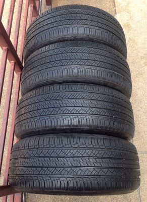 ยาง Michelin 235 55 18 ปลายปี12 ดอกเต็ม เนื้อนิ่มๆ