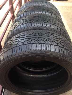 ยาง Falken 265 50 20 ปลายปี10 ดอกเต็มๆ ใช้ได้อีกหลายปี